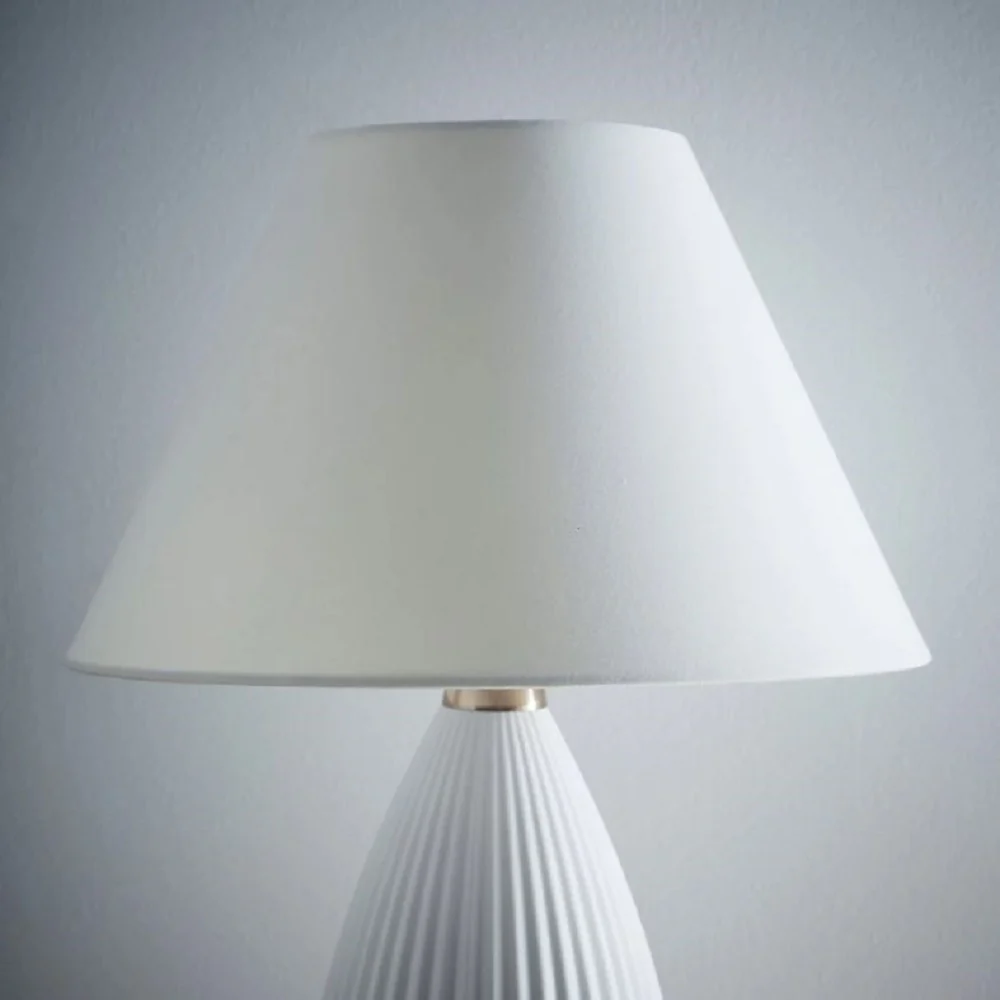 Cream Linen with White Inner Vintage Coolie Lamp Shade 14" - Image 3