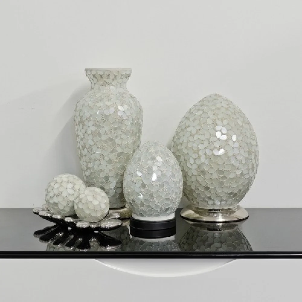 Opaque White Flower Mosaic Glass Vintage Vase Table Lamp 38cm - Image 3