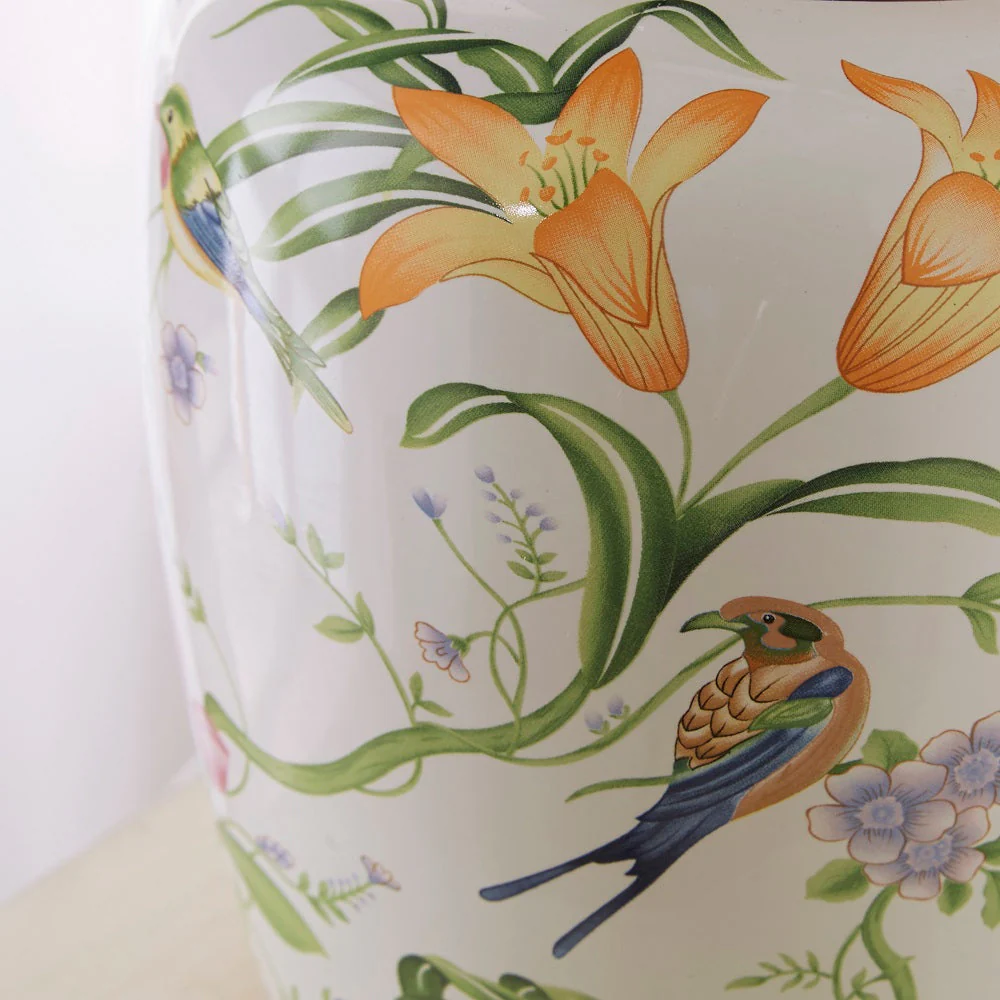 White & Gold Detail Ceramic Oriental Tea Urn Table Lamp with Pleated Shade 44cm - Image 4